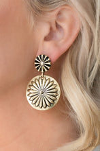 Load image into Gallery viewer, Paparazzi Fierce Florals Brass - Bling Is Just a Thing
