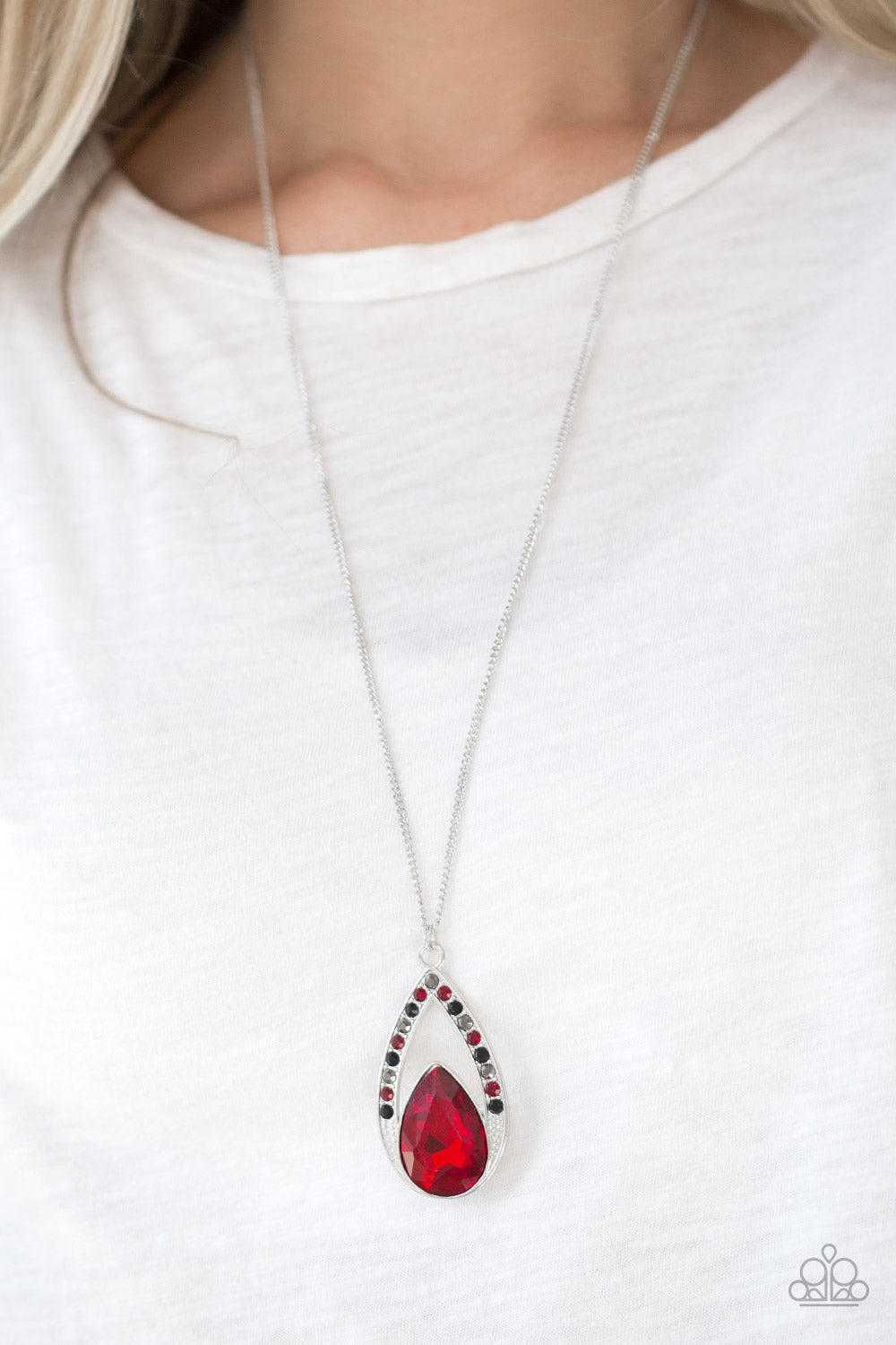 Paparazzi Notorious Noble Multi - Bling Is Just A Thing